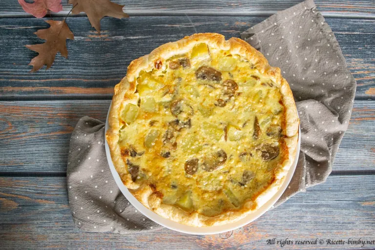 Torta salata di funghi, patate e speck Bimby