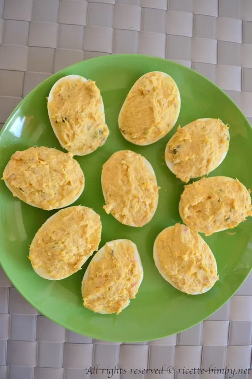 Uova ripiene di tonno bimby