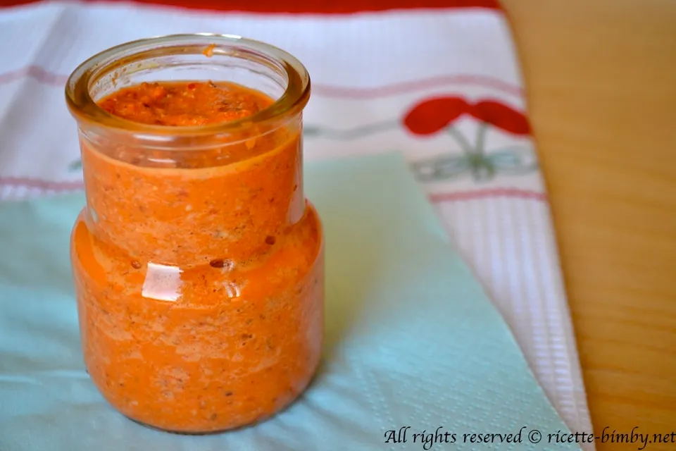 Pesto di peperoni crudi Bimby