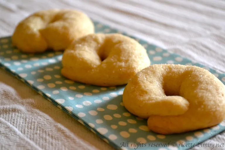 Ciambelline al vino Bimby