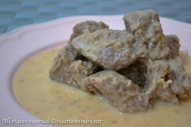 Spezzatino in salsa di yogurt Bimby