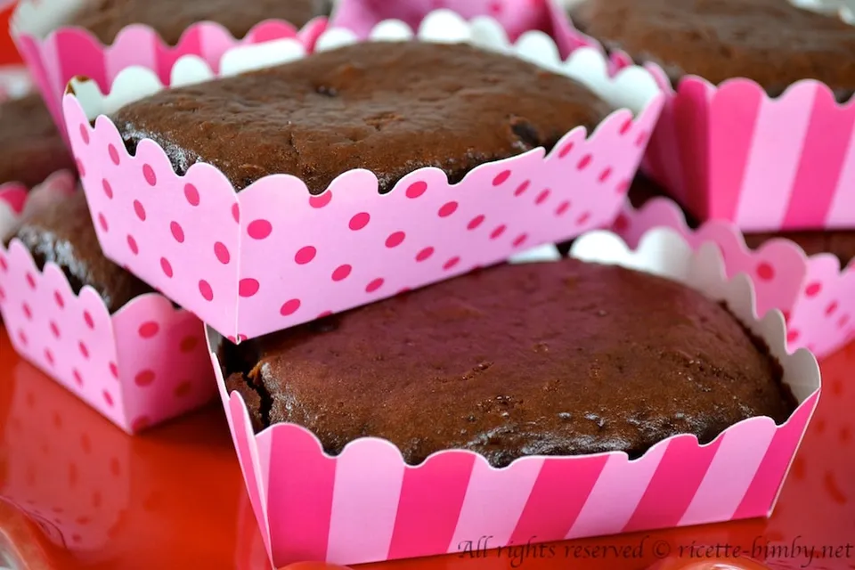 Torta al cioccolato senza uova Bimby