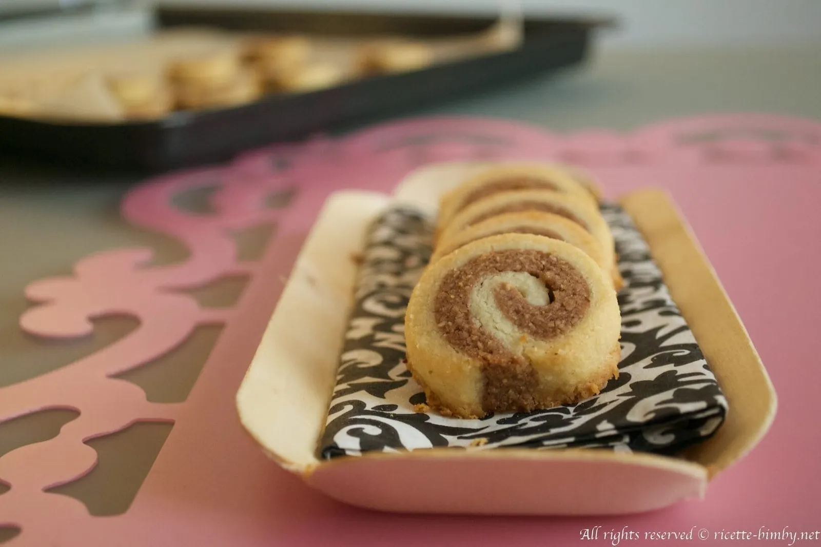 Biscotti a spirale alla nocciola Bimby