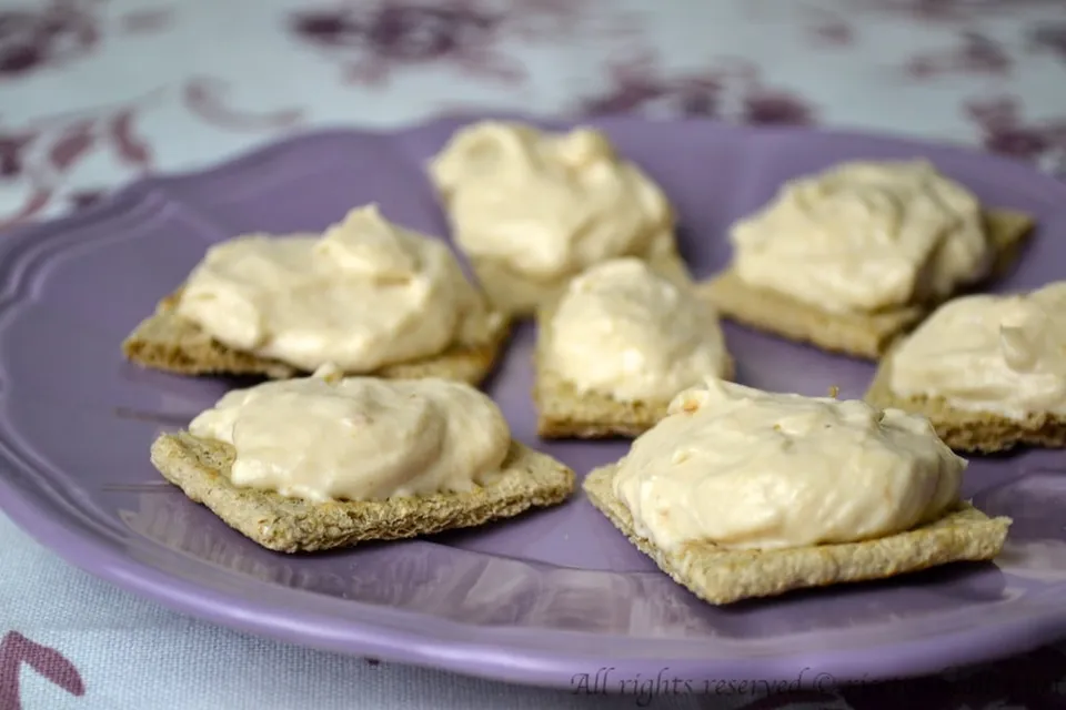 Spuma di tonno e stracchino Bimby