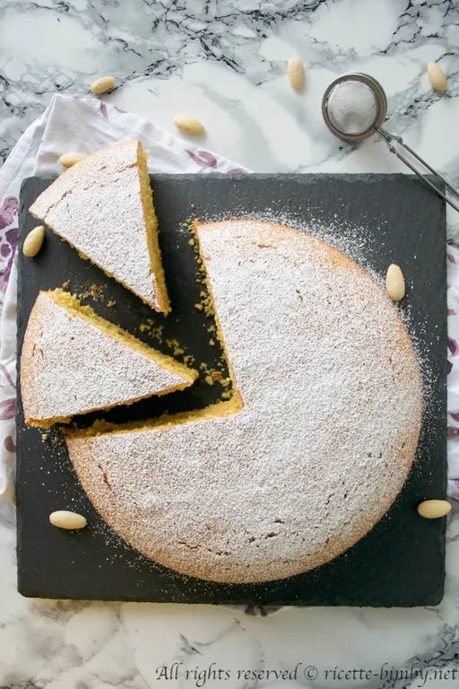 Torta alle mandorle e zafferano bimby