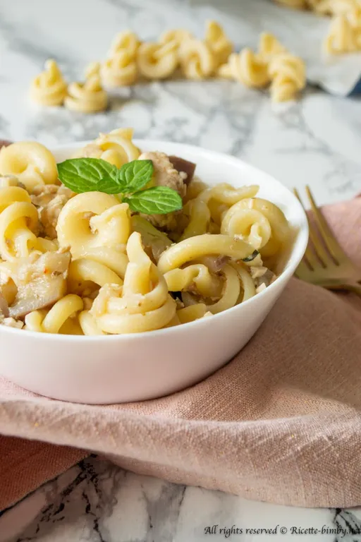 Pasta con pesce spada e melanzane bimby