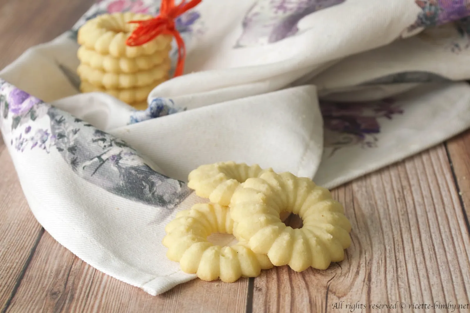 Biscotti con la sparabiscotti