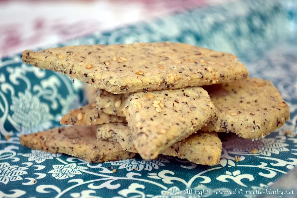 Biscotti salati al grano saraceno Bimby