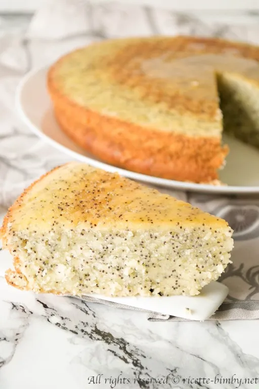 Torta all'arancia e semi di papavero bimby