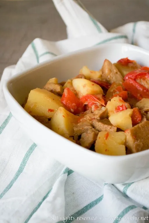 Seitan con peperoni e patate bimby