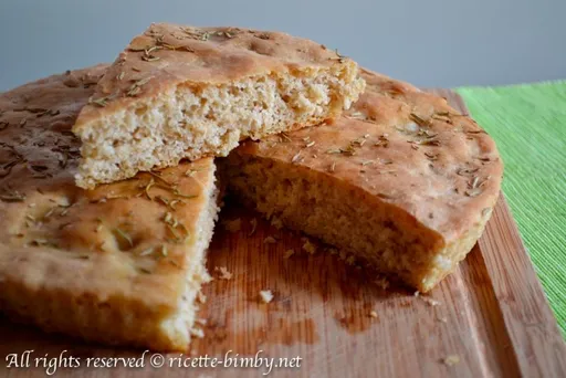 Focaccia Con Farina Ai Cereali3