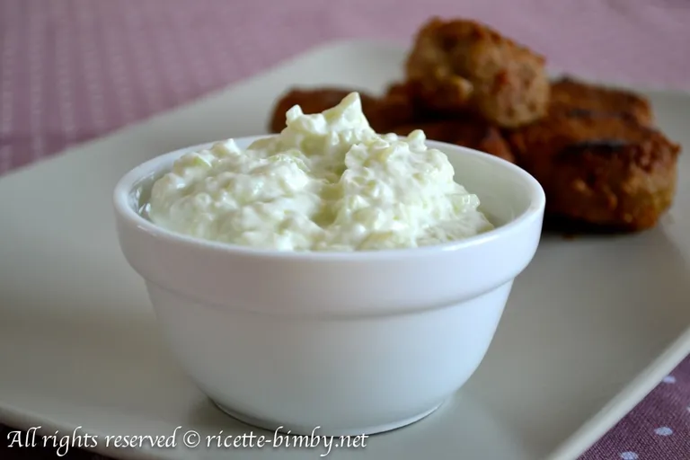 Tzatziki senza aglio Bimby