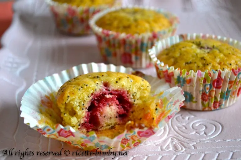 Muffin ai lamponi e semi di papavero Bimby