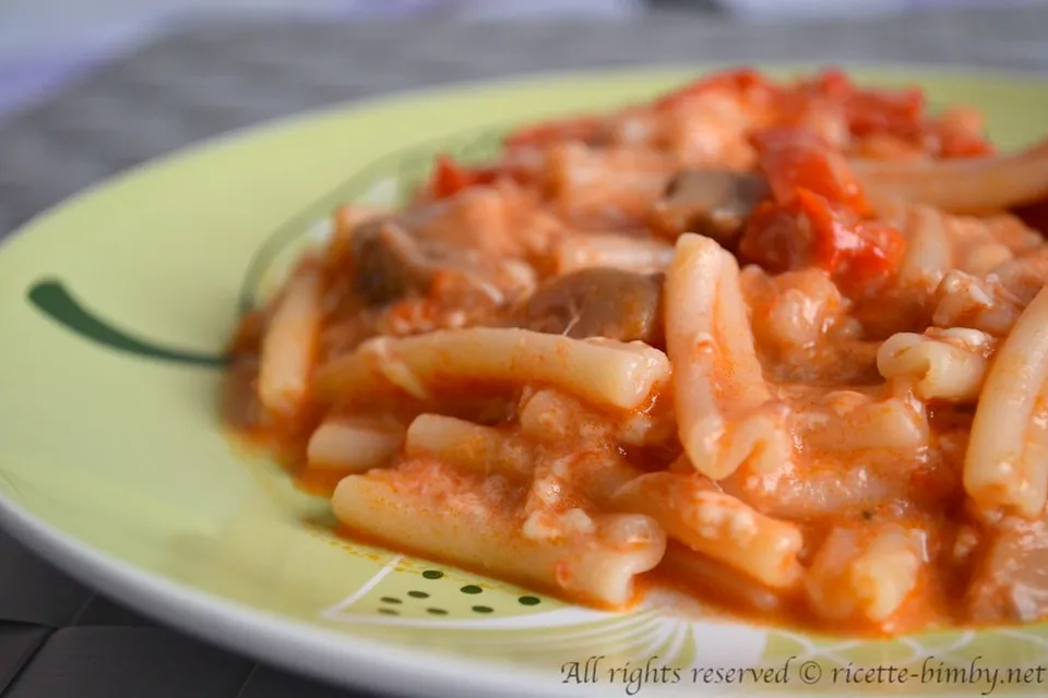 Pasta peperoni e burrata Bimby