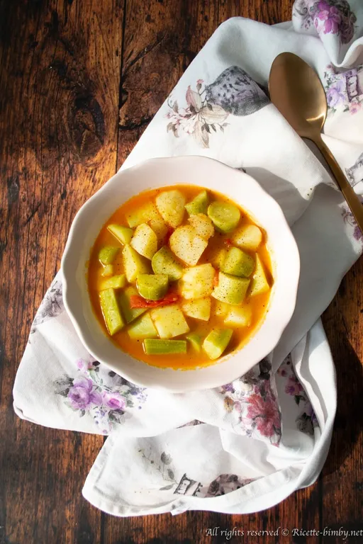 Zuppa di patate e zucchine bimby