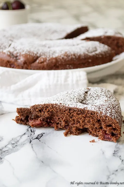 Torta alle ciliegie e cioccolato bimby
