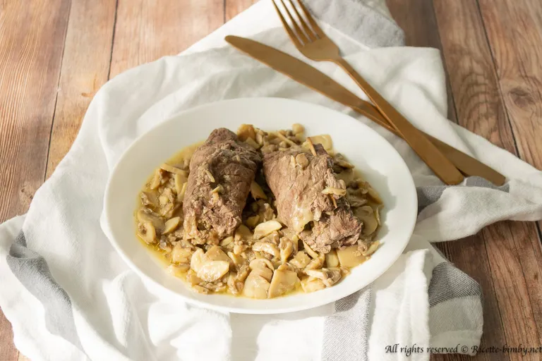 Involtini di vitello con funghi Bimby