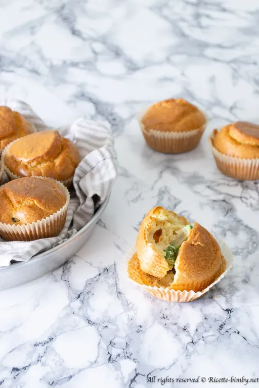 Muffin salati alle zucchine bimby