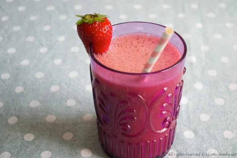 Frappè alla Fragola Bimby