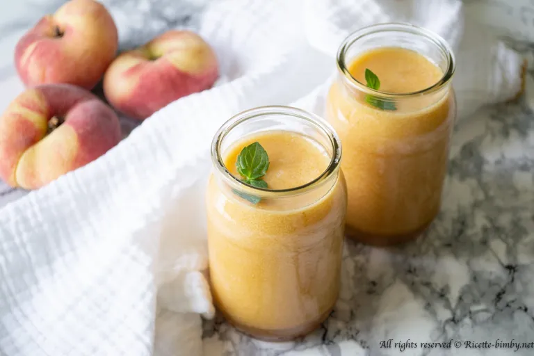 Frappè alla pesca senza latte Bimby