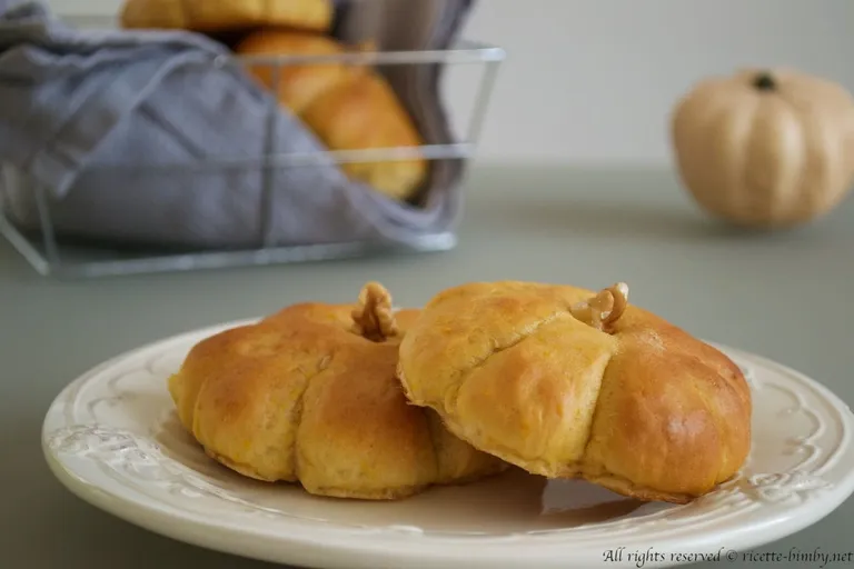 Panini dolci alla zucca Bimby