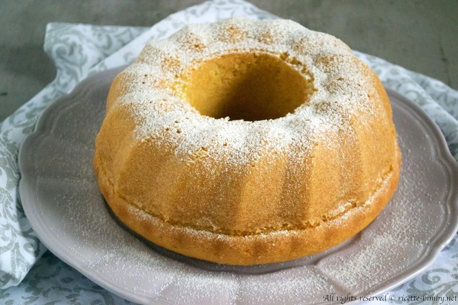 Ciambellone all'acqua Bimby