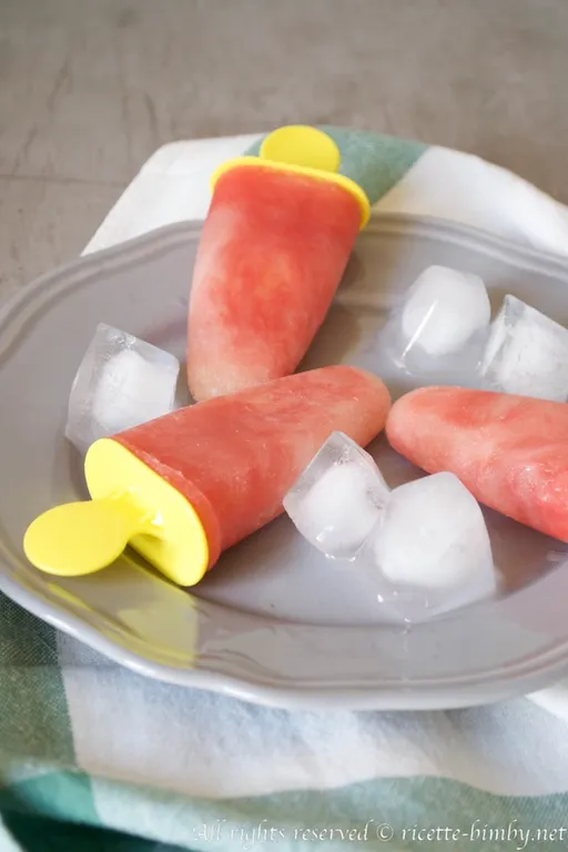 Ghiaccioli all'anguria bimby