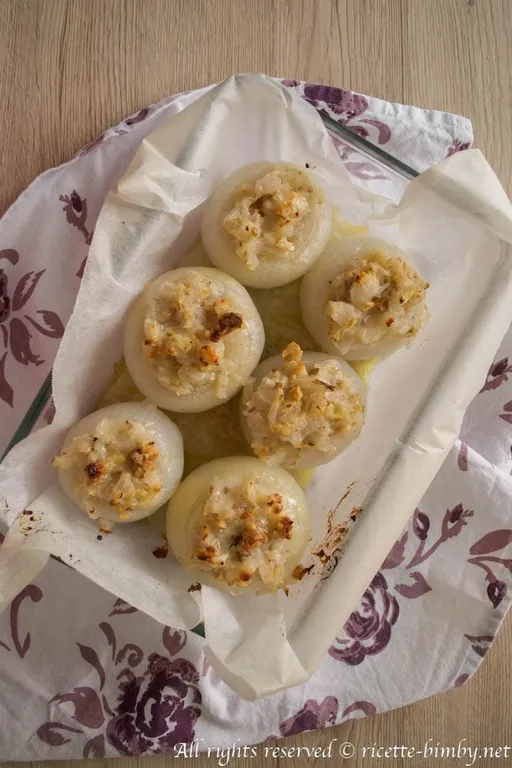Cipolle ripiene di noci e taleggio bimby