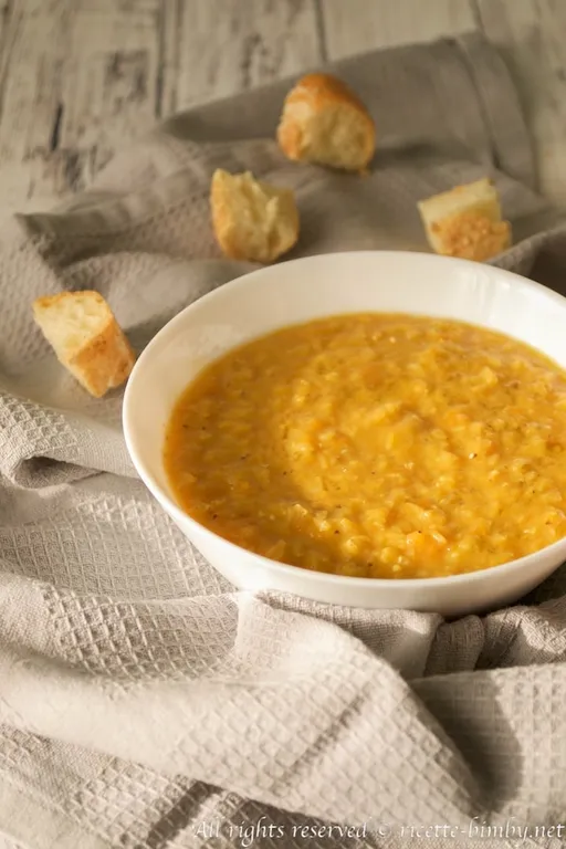 Zuppa di zucca e lenticchie rosse bimby