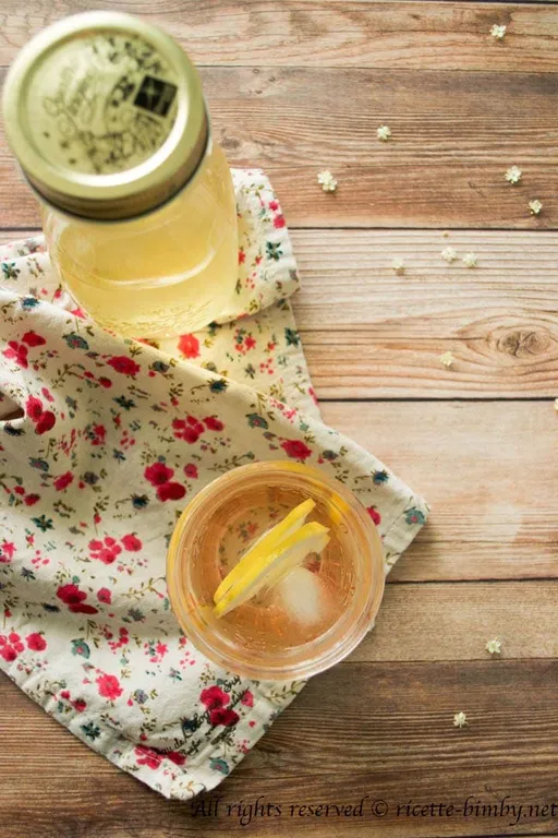 Sciroppo ai fiori di sambuco bimby