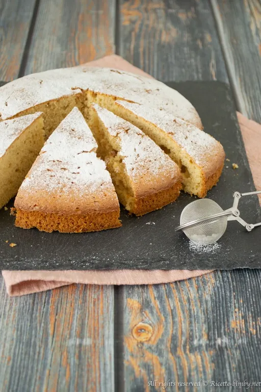 Torta con crema nell'impasto bimby