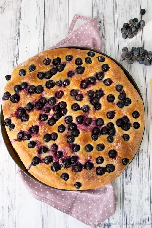 Schiacciata all'uva bimby