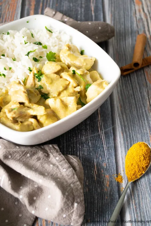 Pollo al curry con latte di cocco bimby