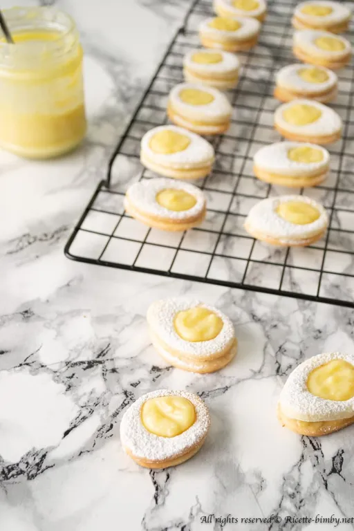 Biscotti di Pasqua a forma di uovo bimby