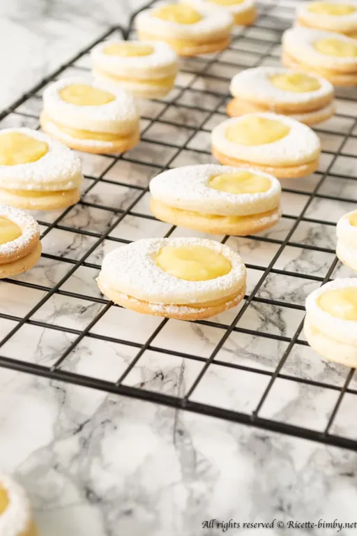 Biscotti di Pasqua a forma di uovo bimby