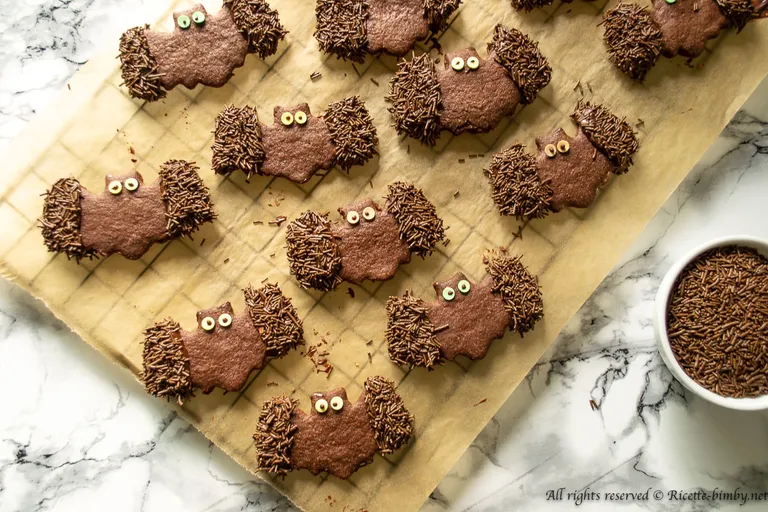 Biscotti a forma di pipistrello Bimby