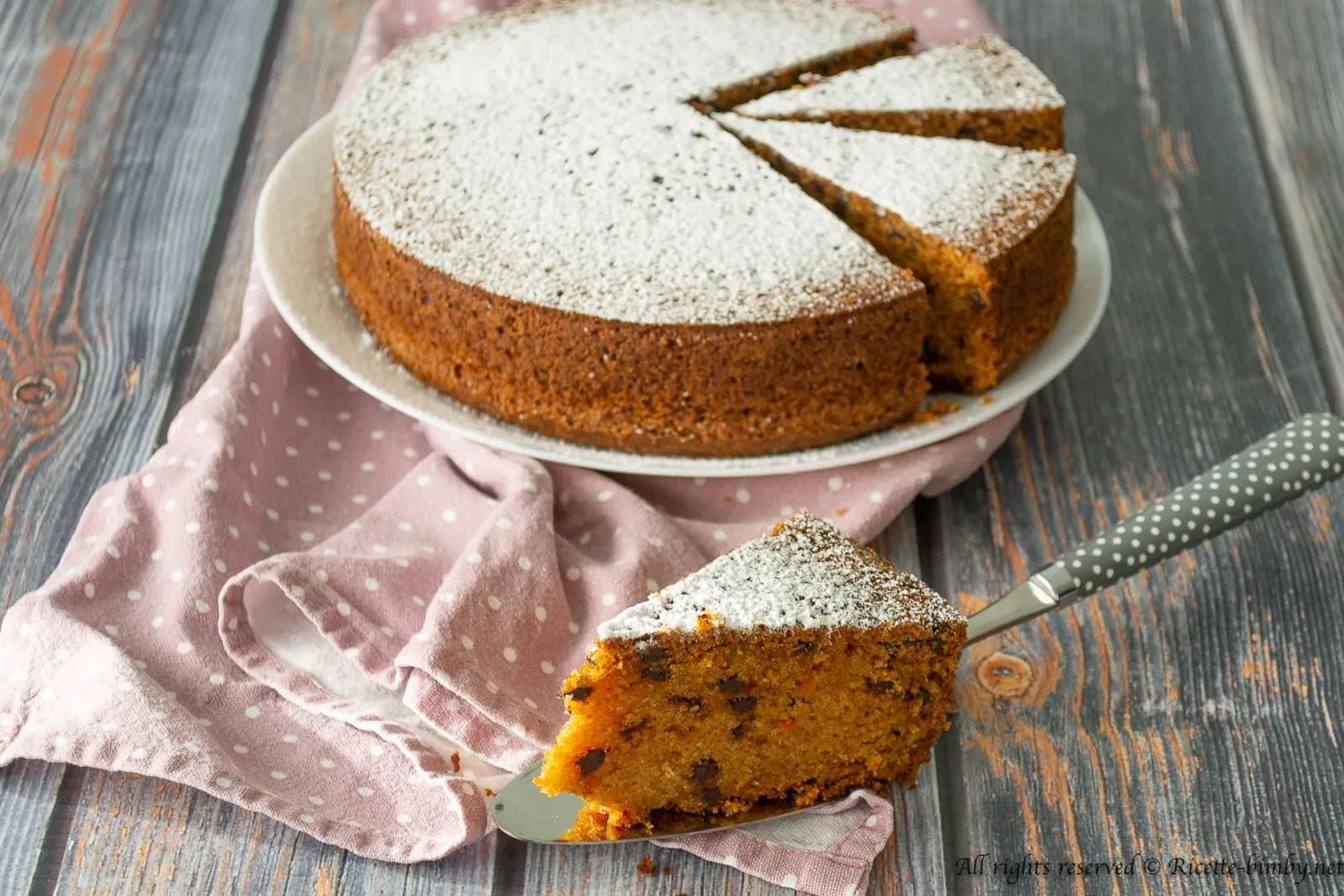 Torta di carote e gocce di cioccolato Bimby