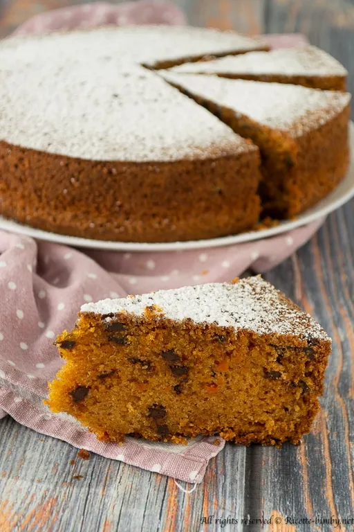 Torta di carote e gocce di cioccolato bimby