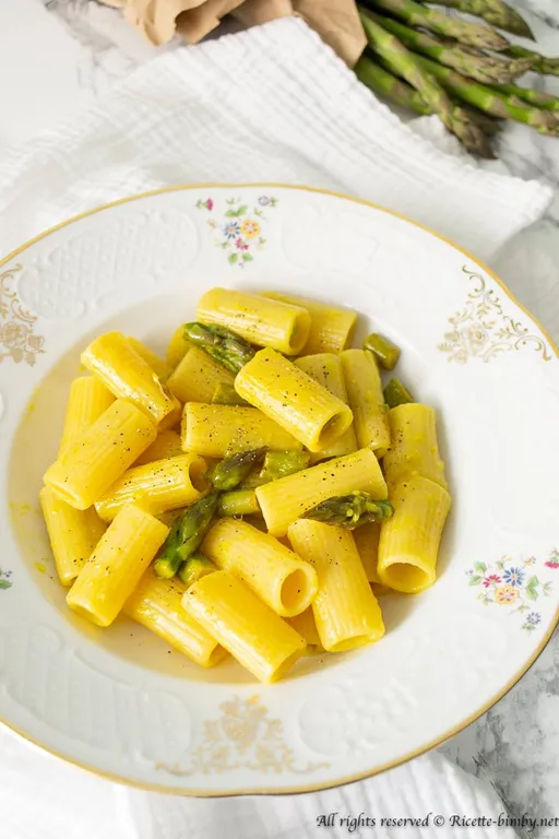 Pasta agli asparagi e zafferano bimby