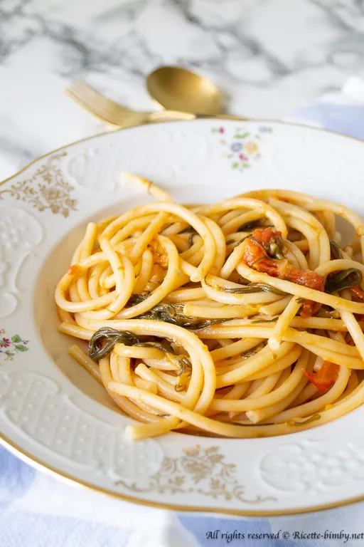 Pasta con pomodorini e agretti bimby