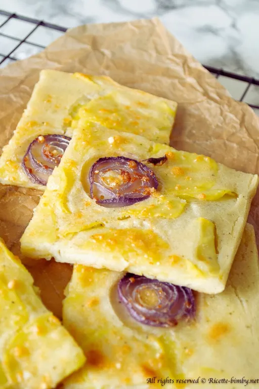 Schiacciata di patate e cipolle bimby